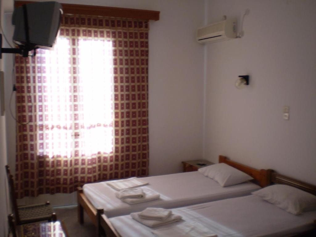Hotel Maroulis Naxos City Camera foto